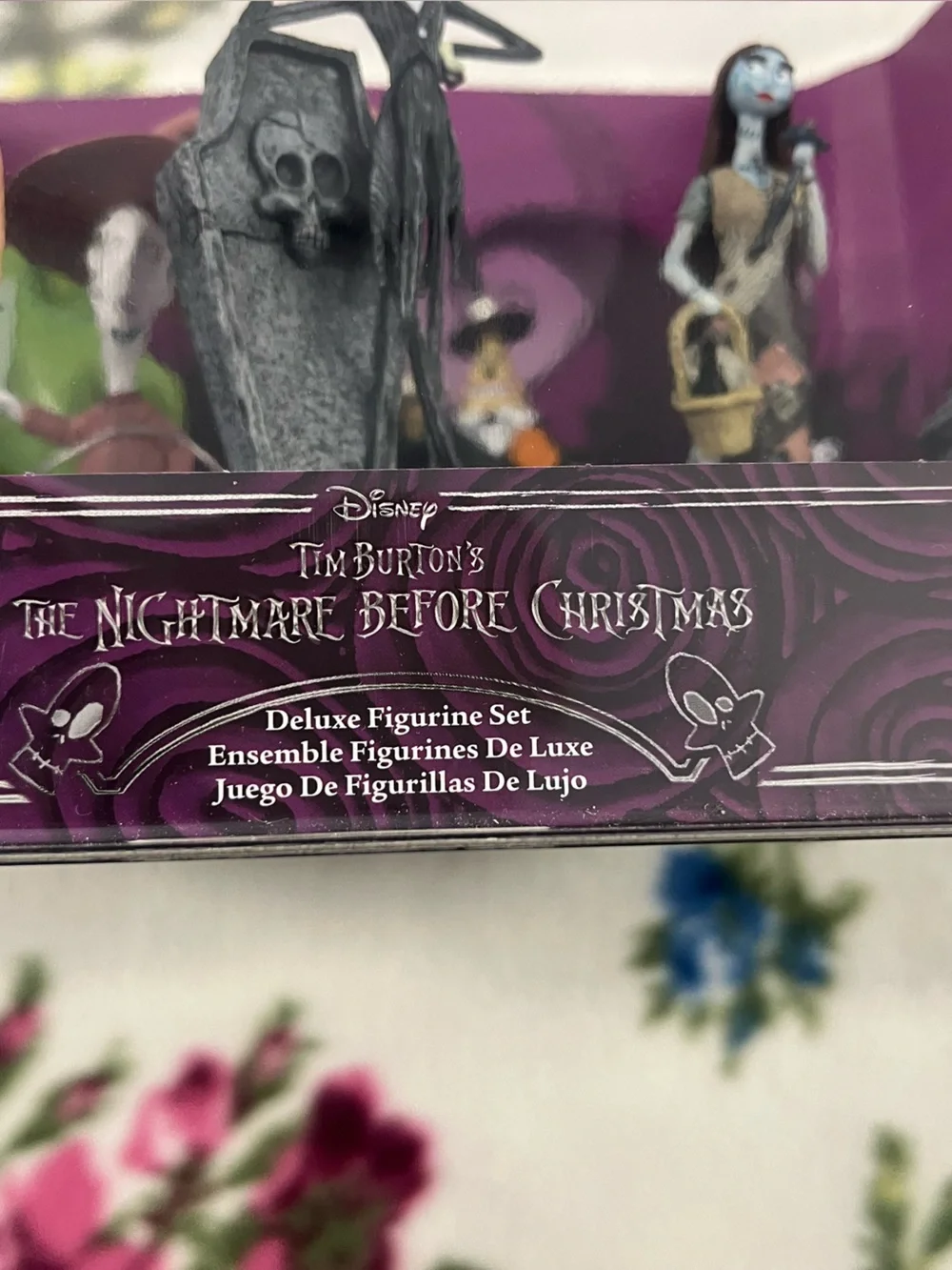 Disney piece figure